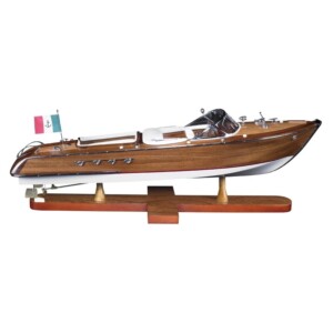 5f75556b76a4e1601525099JewelAquaramaSpeedModelBoat.jpg