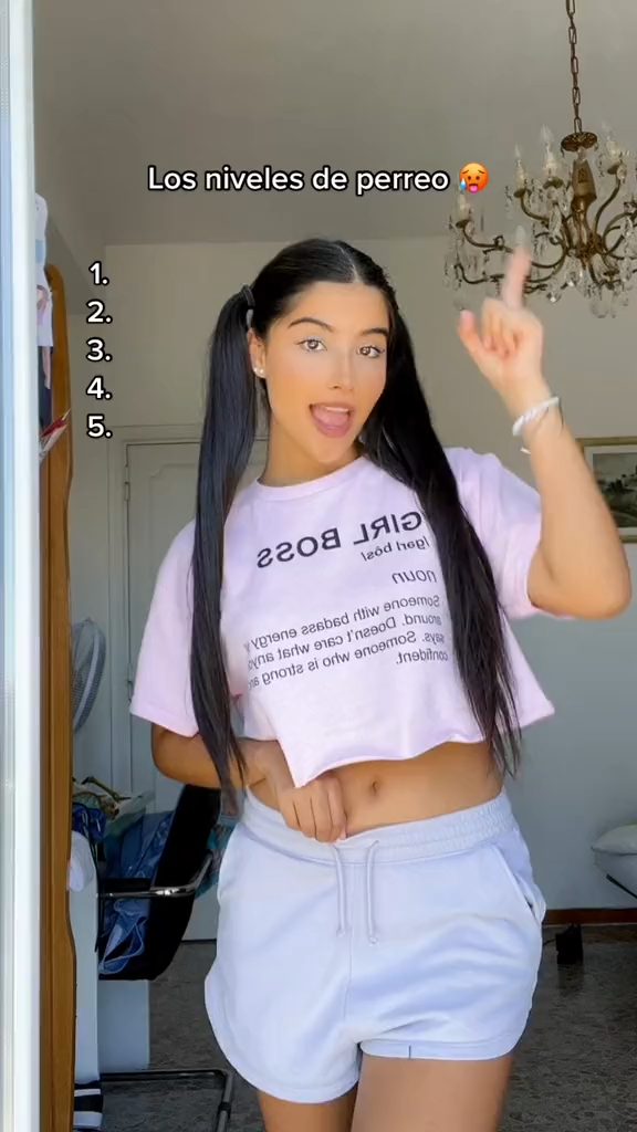 Dancing Sara ,Copa Cabana, Colombia #16, Saravalentina