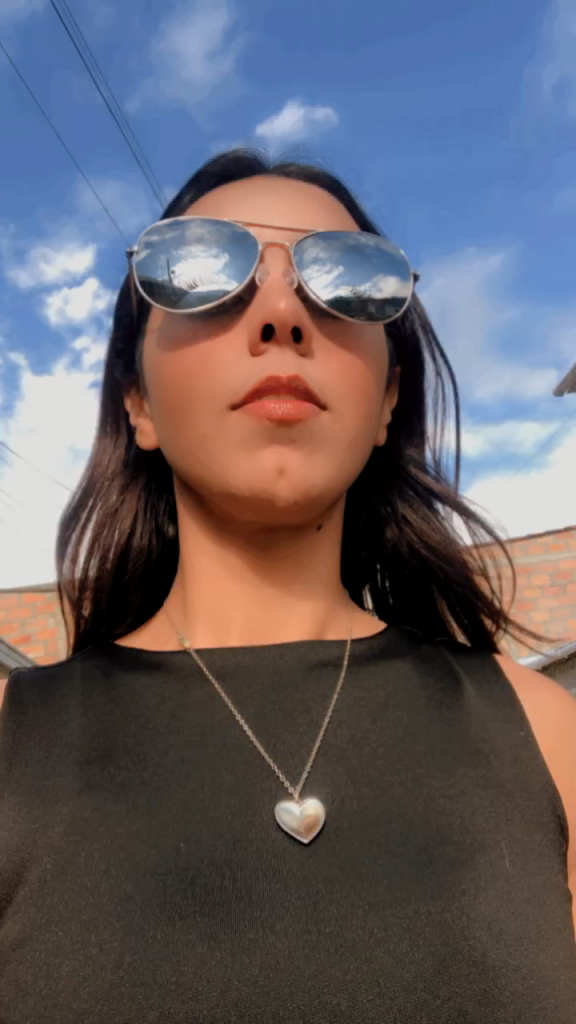 Día soleado, Daniela