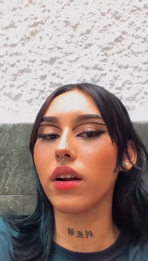 Making up, Alexia of Urrao