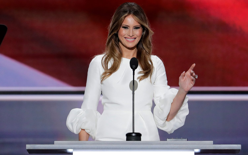 Cosmobaros, Melanie Trump a flor de piel