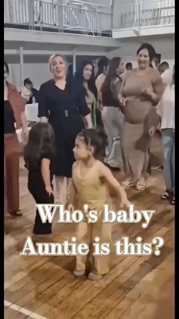 Who’s baby Auntie is tearing up the dance floor??