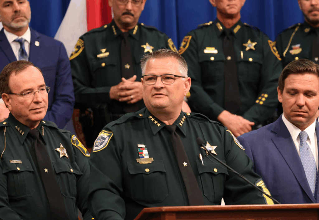 Florida sheriff threatens to kill violent protesters, What is been said about such threat